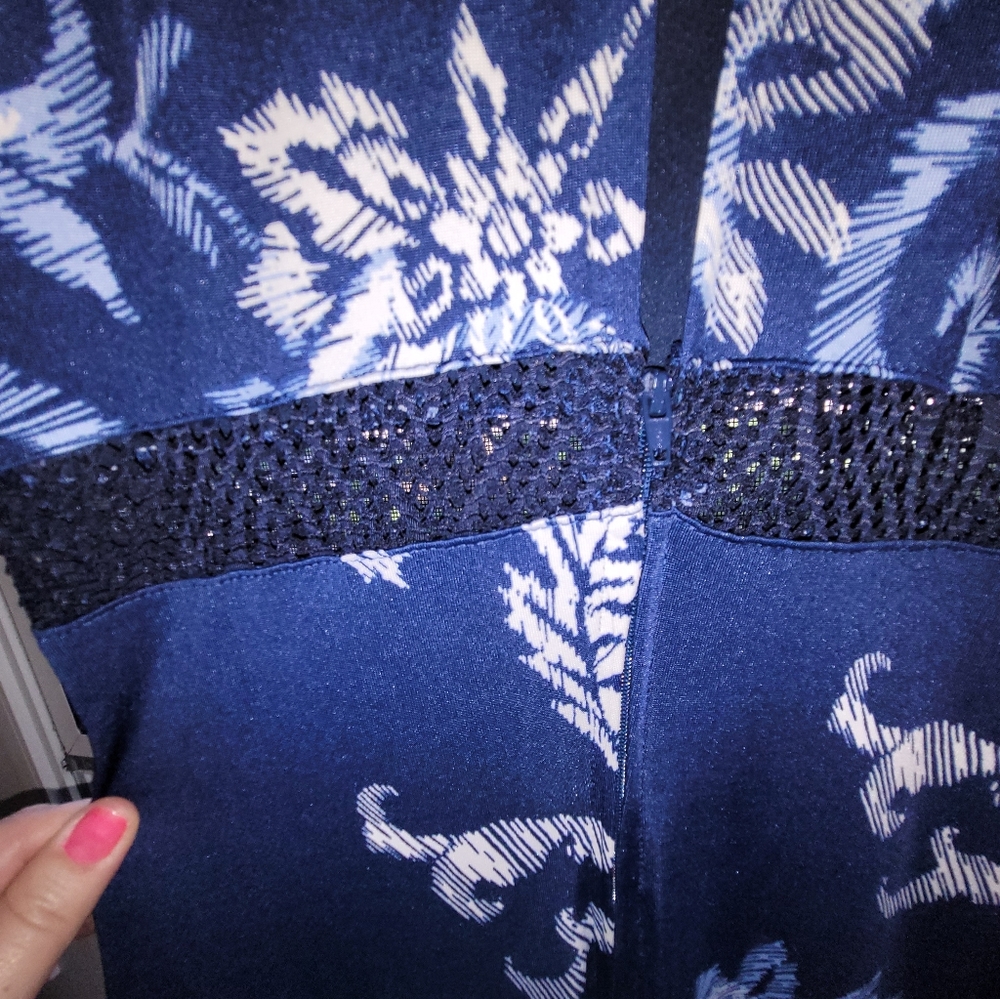 Emerald Sundae, size Small dress, Sleeveless dress, long dress, floral navy blue - Picture 7 of 7